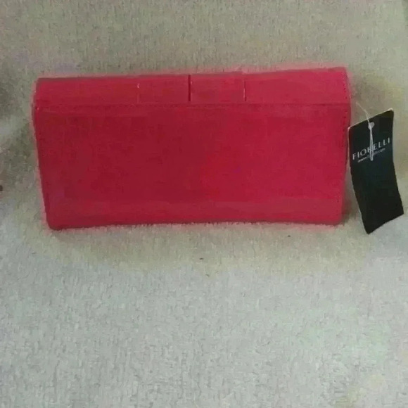 Fiorello Patented Leather wallet - Picture 4 of 7